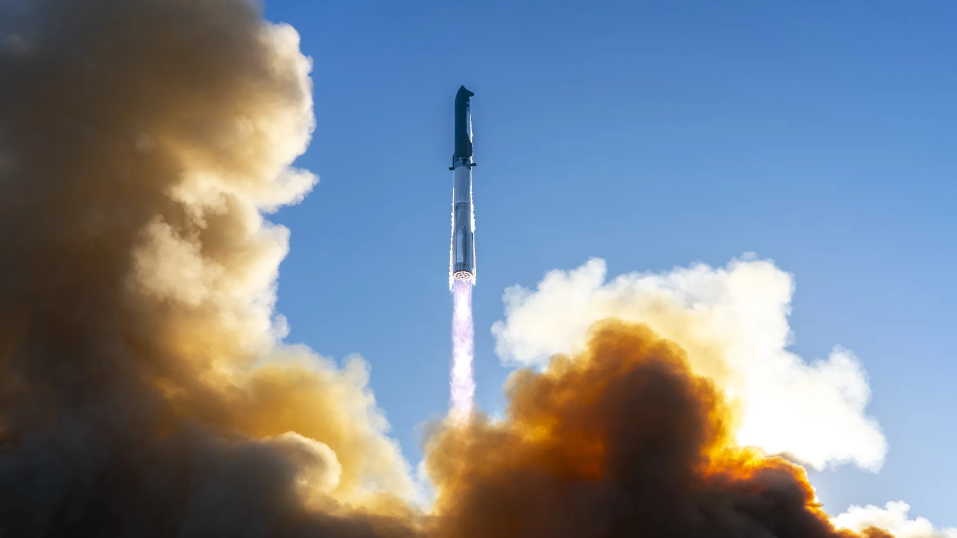 Mehr über den Artikel erfahren SpaceX erhält FAA-Genehmigung für Flug 8 von Starship Megarocket