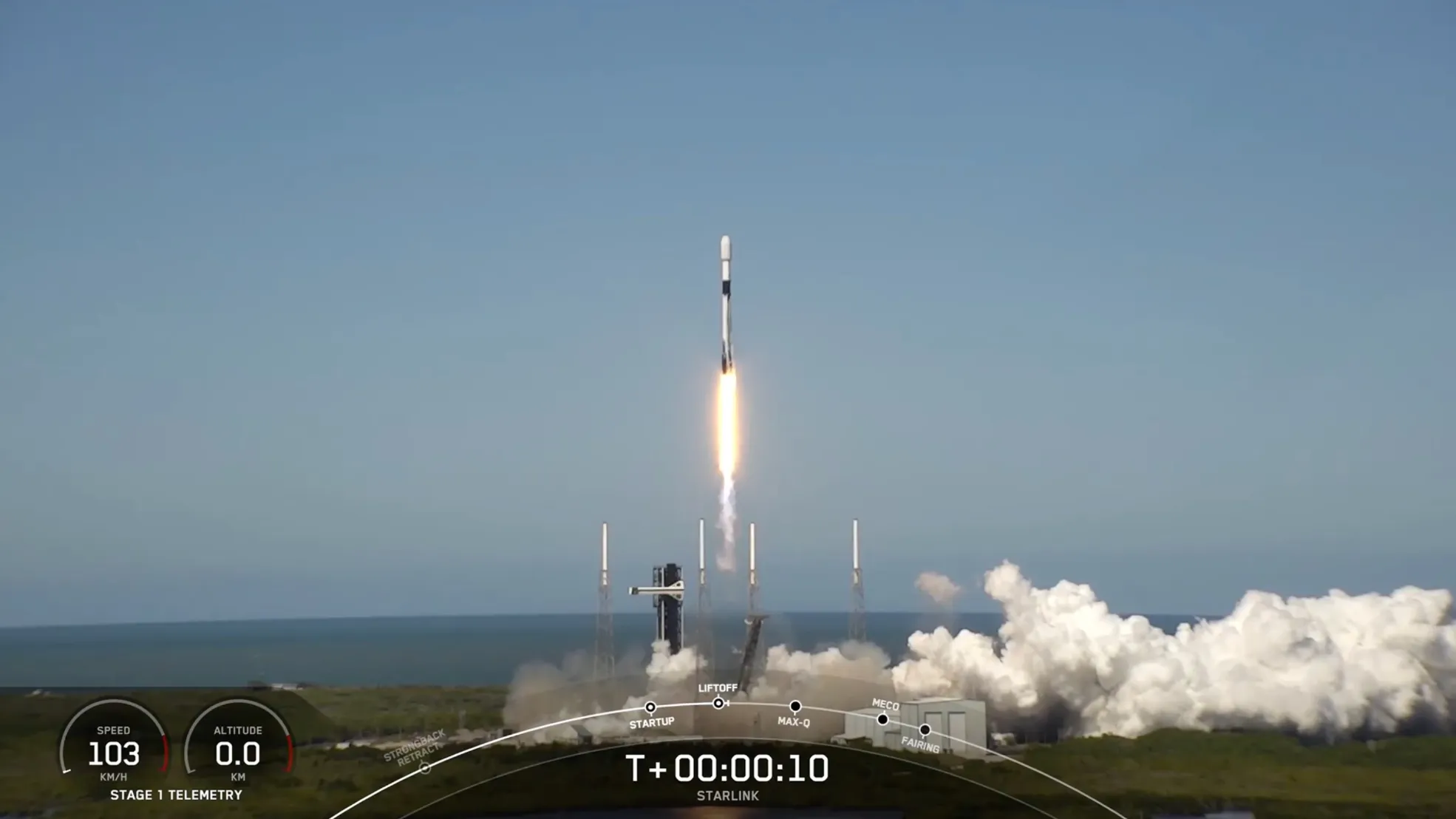 Mehr über den Artikel erfahren SpaceX startet 23 Starlink-Internetsatelliten von Floridas Space Coast in die Umlaufbahn