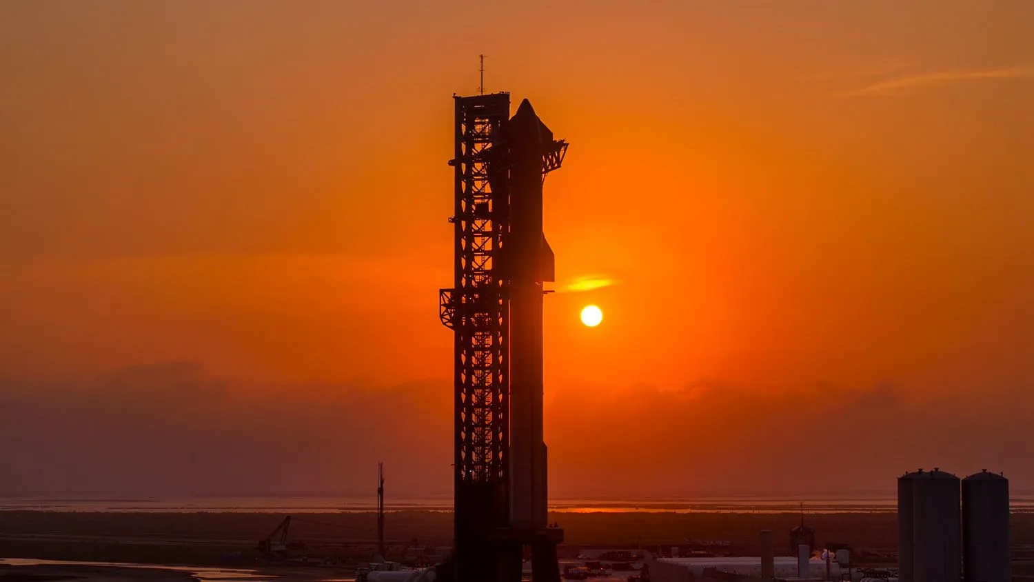 Mehr über den Artikel erfahren Um wie viel Uhr startet SpaceX am 6. Juni den Testflug von Starship Flight 4?