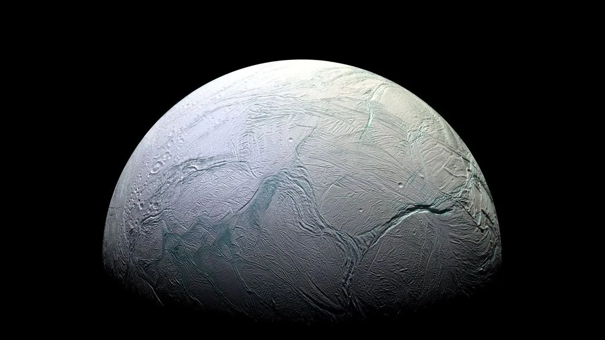 Read more about the article Leben auf Enceladus? Europa plant Astrobiologie-Mission zum Saturn-Ozeanmond