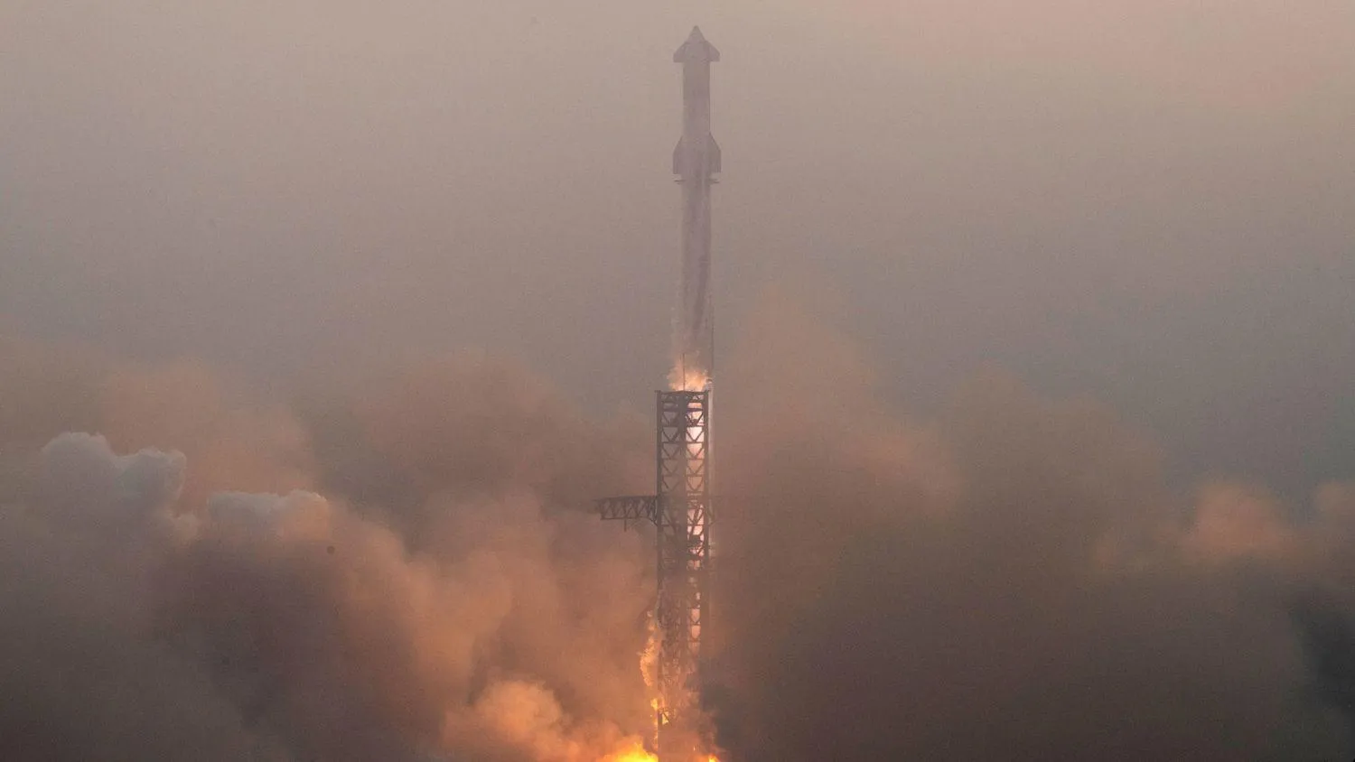 Mehr über den Artikel erfahren Der vierte Testflug von SpaceX Starship sieht auf diesen atemberaubenden Fotos episch aus