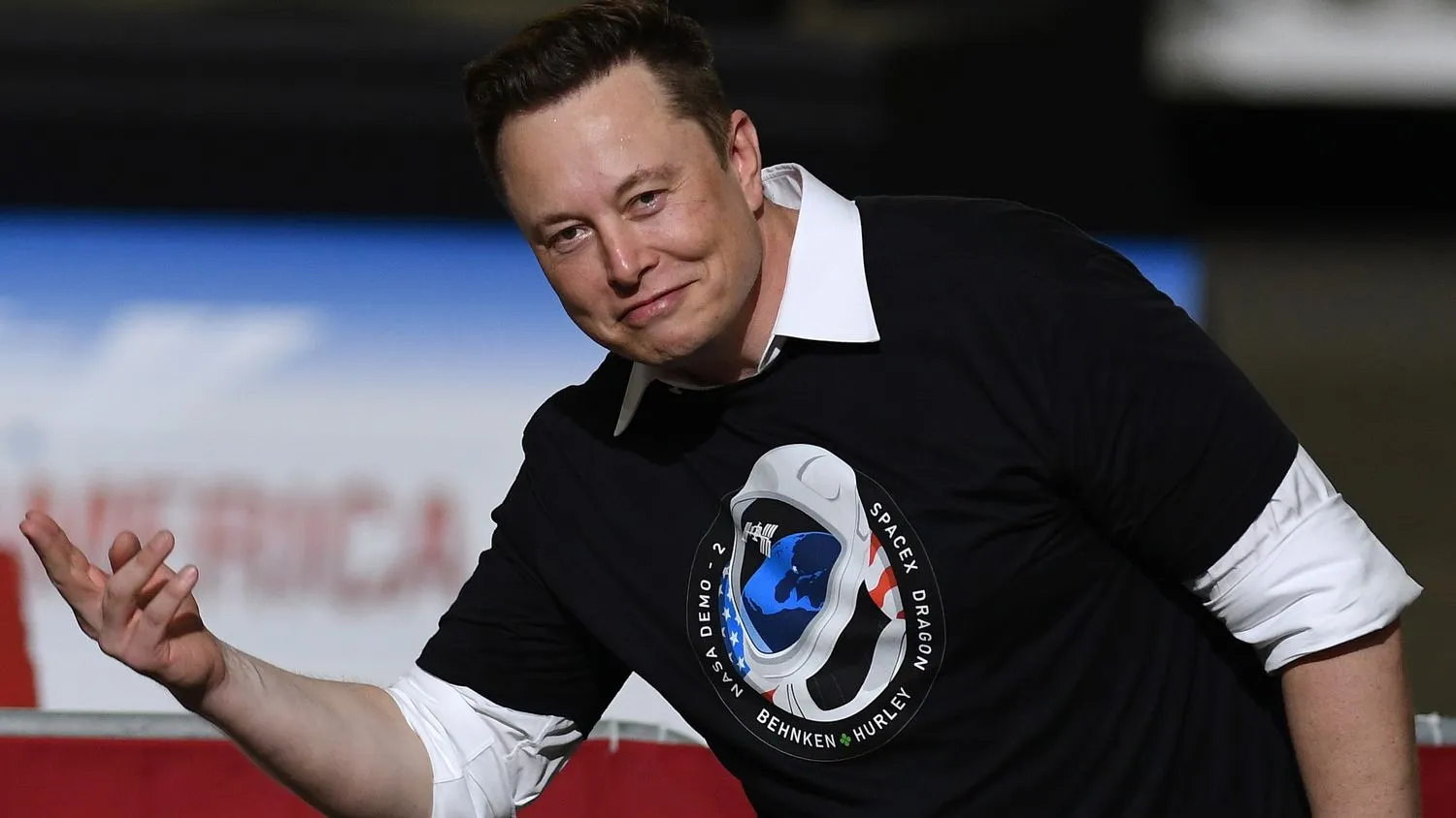 Mehr über den Artikel erfahren Elon Musk verlegt SpaceX-Hauptquartier wegen neuem kalifornischen LGBTQ+-Gesetz nach Texas