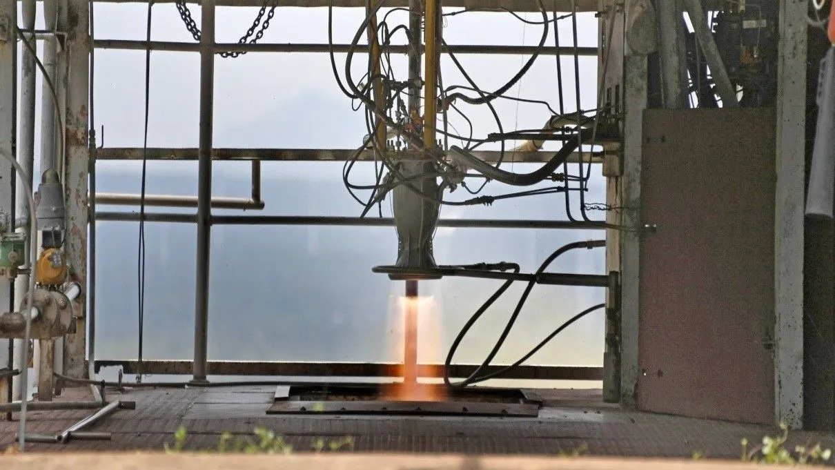 Read more about the article Indien gelingt Durchbruch mit Testabschuss eines neuen 3D-gedruckten Raketentriebwerks (Foto)