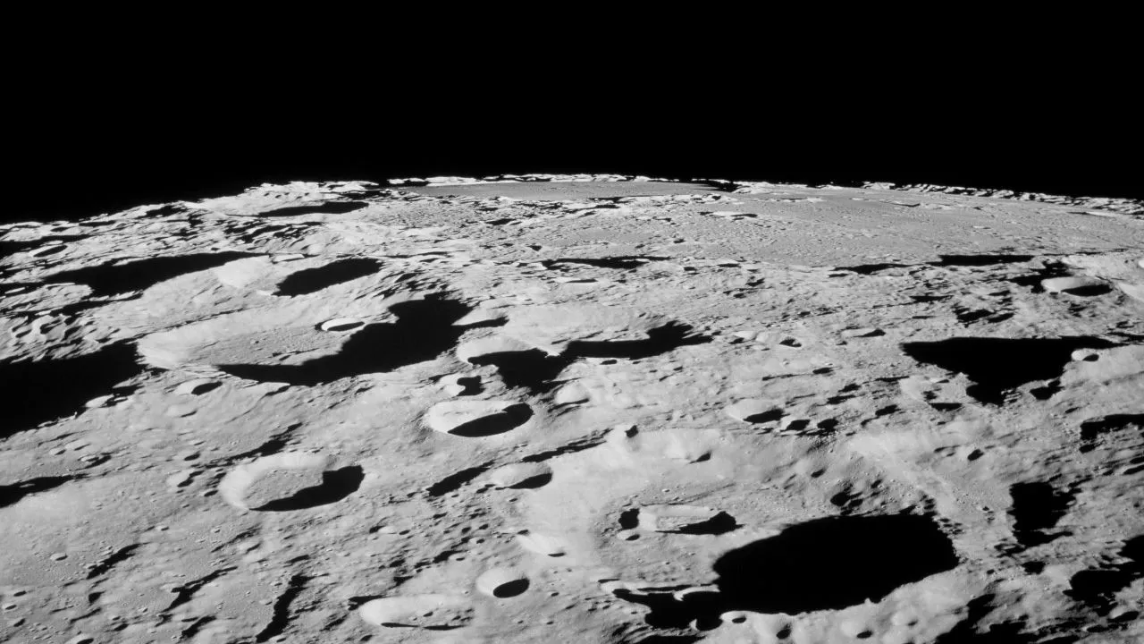 Mehr über den Artikel erfahren Unser schrumpfender Mond könnte Mondbeben in der Nähe des Landeplatzes der Artemis-Astronauten verursachen, warnen Wissenschaftler