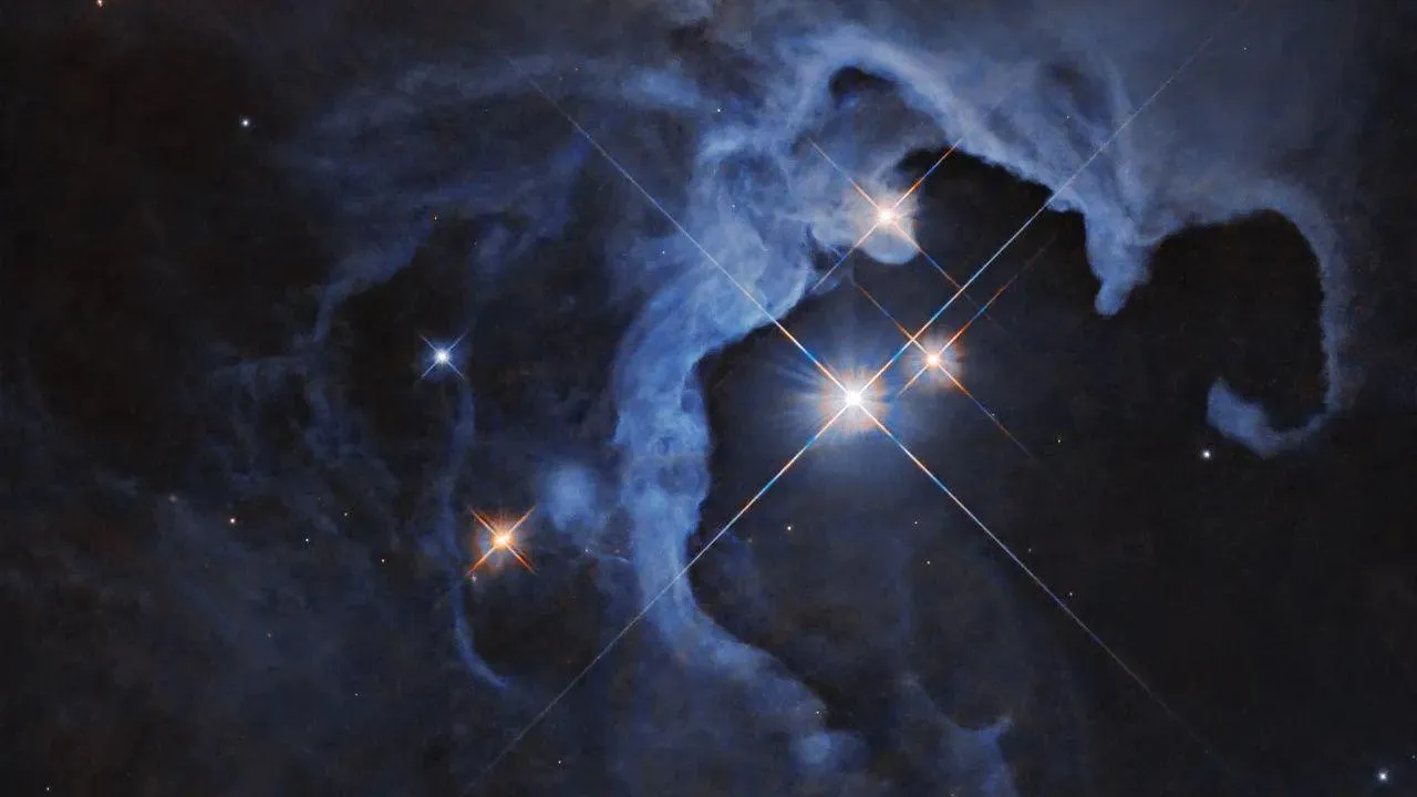 Mehr über den Artikel erfahren Bezaubernde neue Aufnahme des Hubble-Teleskops enthüllt das Funkeln eines jungen Sterns