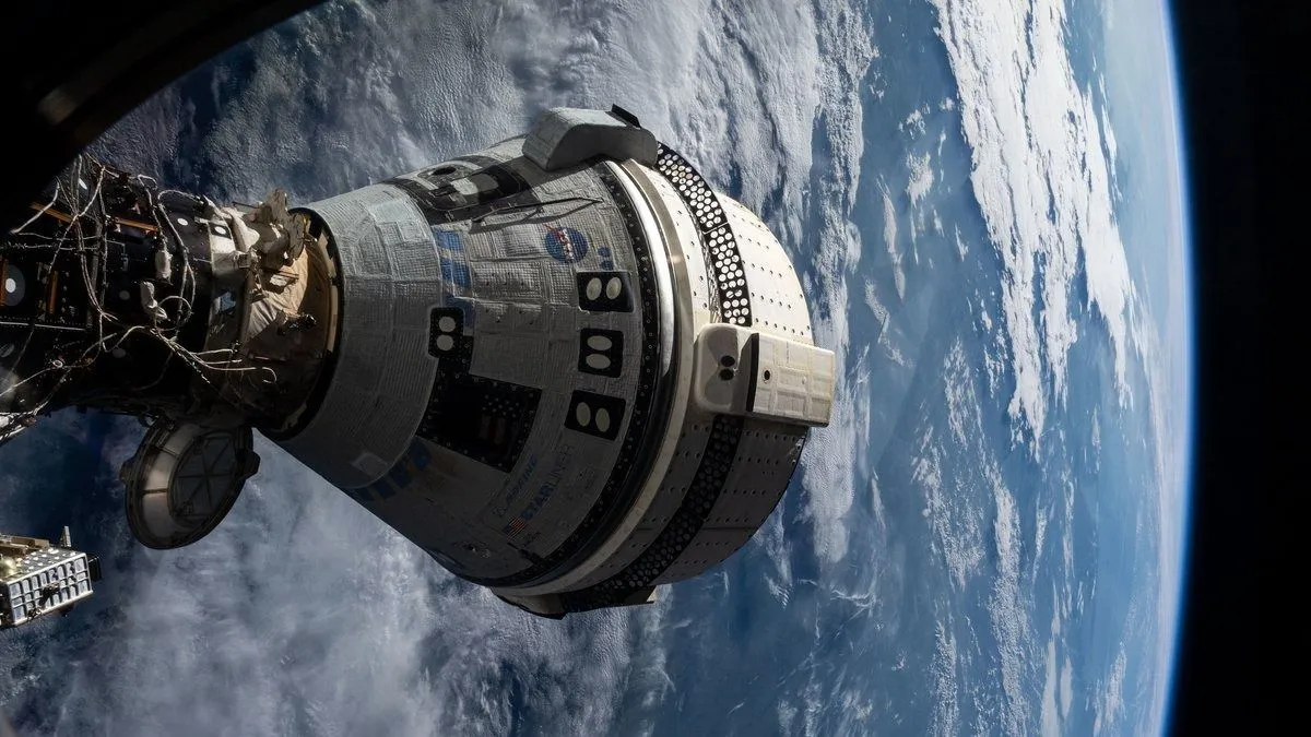 Mehr über den Artikel erfahren NASA erwägt, Boeing Starliner-Astronauten mit SpaceX Dragon nach Hause zu schicken