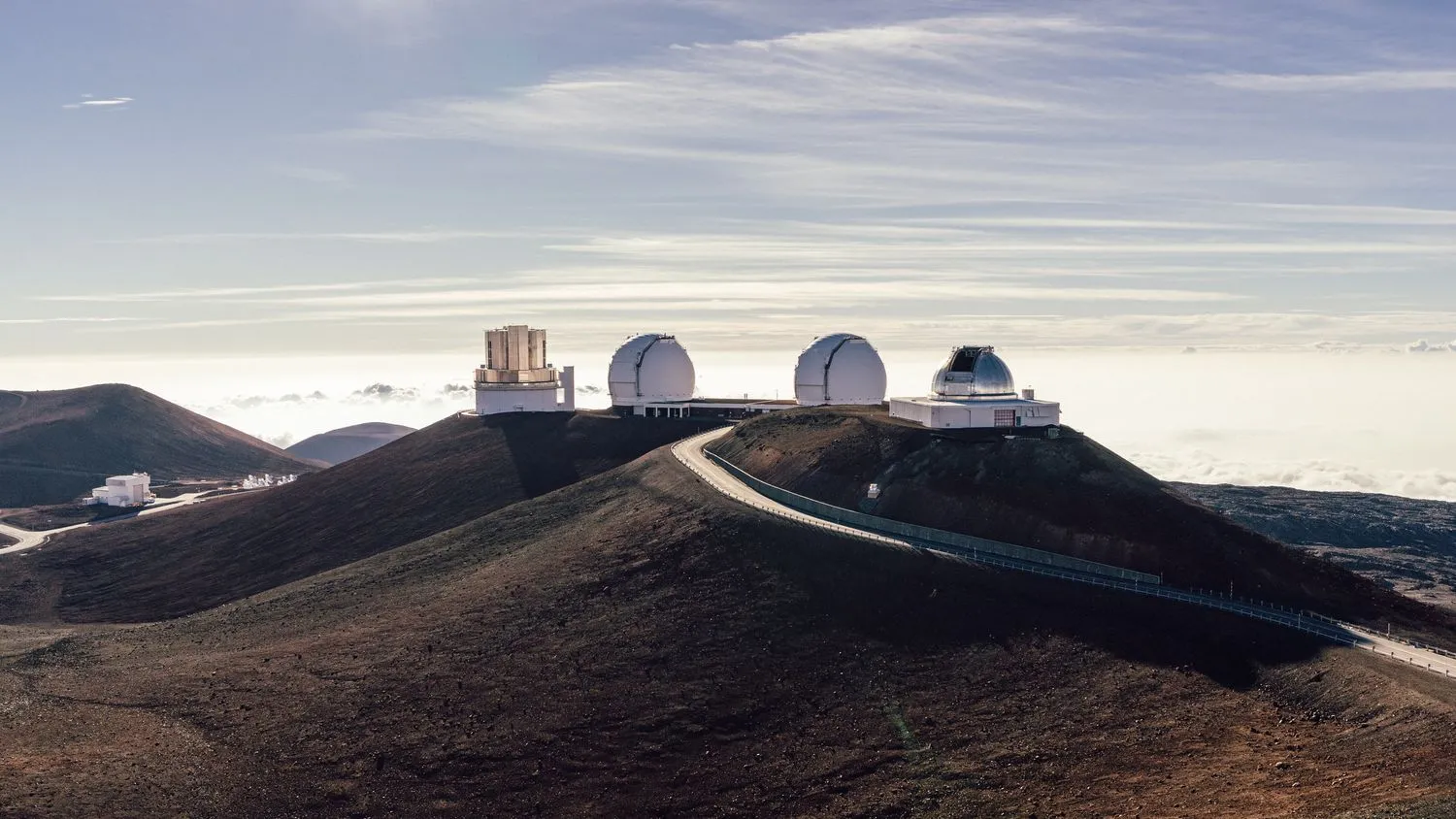 Mehr über den Artikel erfahren 1. Teleskop von umstrittenem Astronomiezentrum auf hawaiianischem Vulkan entfernt