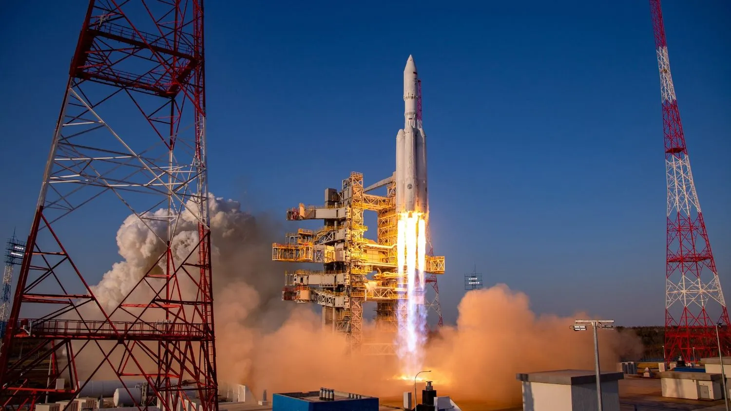 Mehr über den Artikel erfahren Russland startet Angara A5-Schwerlastrakete auf 4. orbitaler Testmission
