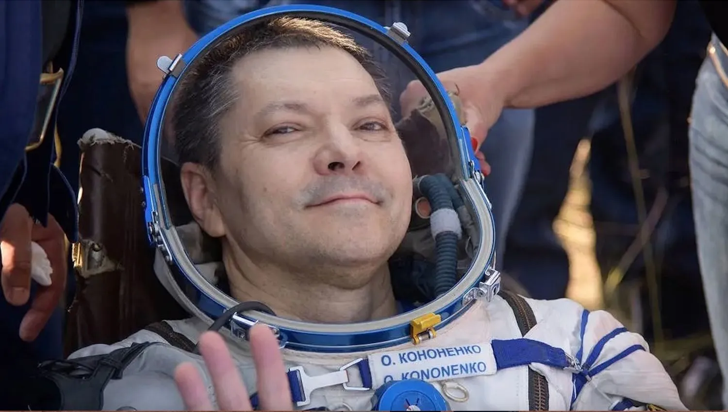 Mehr über den Artikel erfahren 878 Tage! Russischer Kosmonaut bricht Rekord bei der Aufenthaltsdauer im Weltraum
