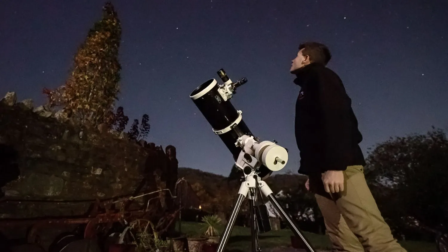 Mehr über den Artikel erfahren Sky-Watcher 200P EQ5 Teleskop Testbericht