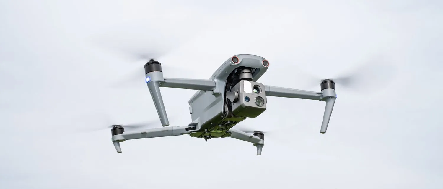 Mehr über den Artikel erfahren Testbericht Autel EVO Max 4T Drohne